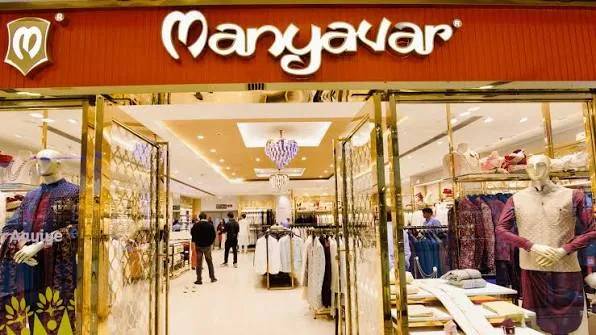 India's Wedding Market: How Brands Are Rewriting the Rules of Wedding Marketing daiom manyavar